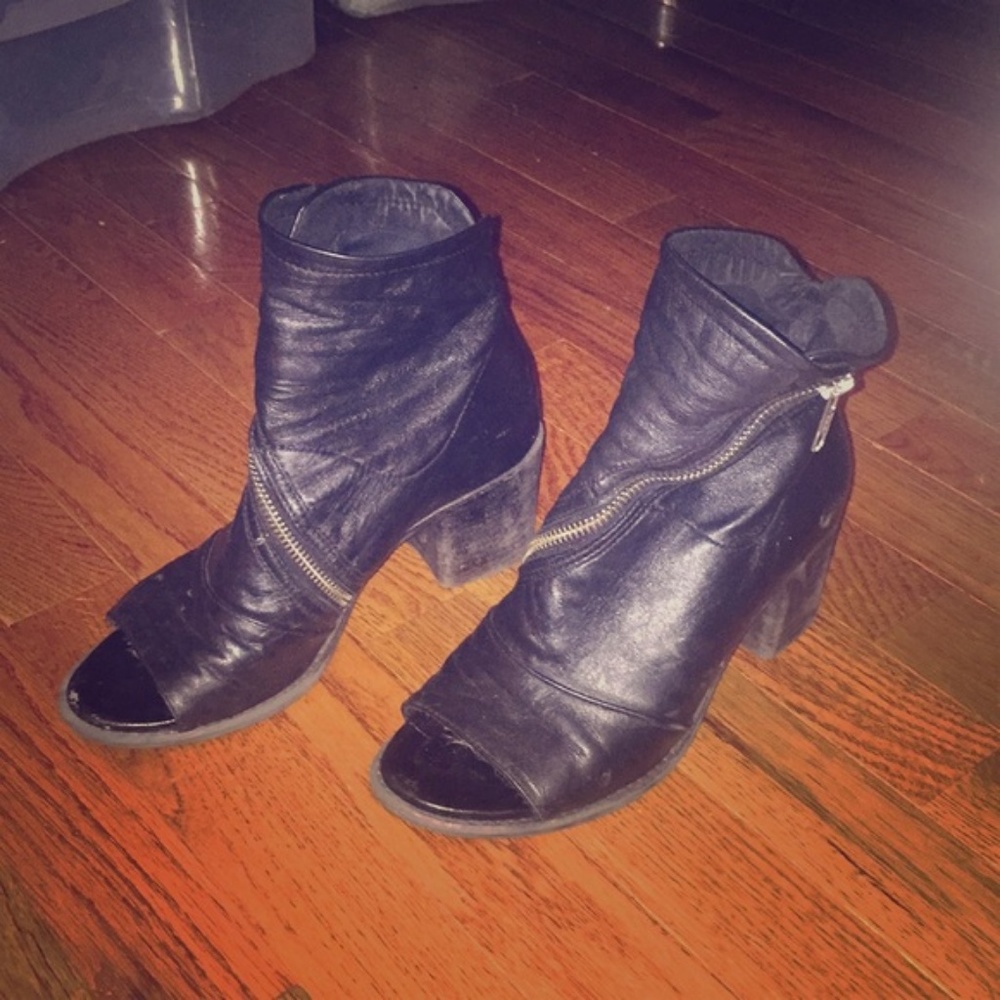 Summit Fantasia Summer Bootie in Black Leather